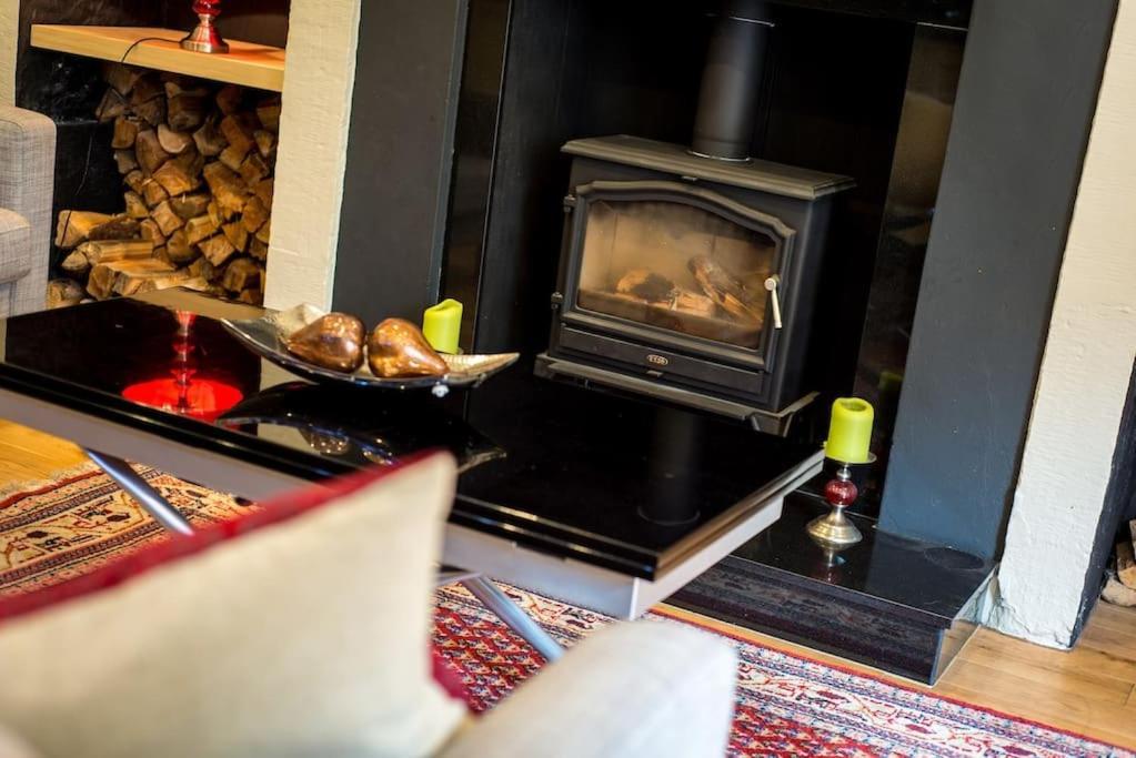 Self Catering , City Centre Apartment With Parking エディンバラ エクステリア 写真